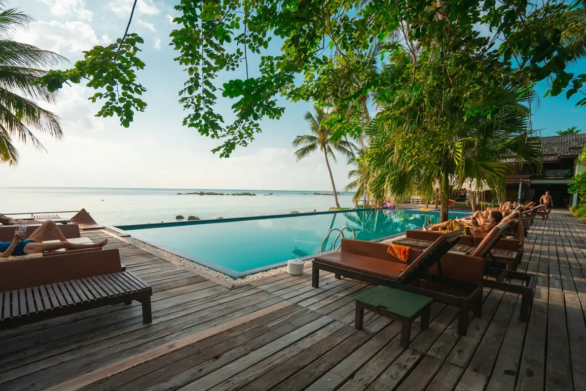 Villa pool deck facing the sea
